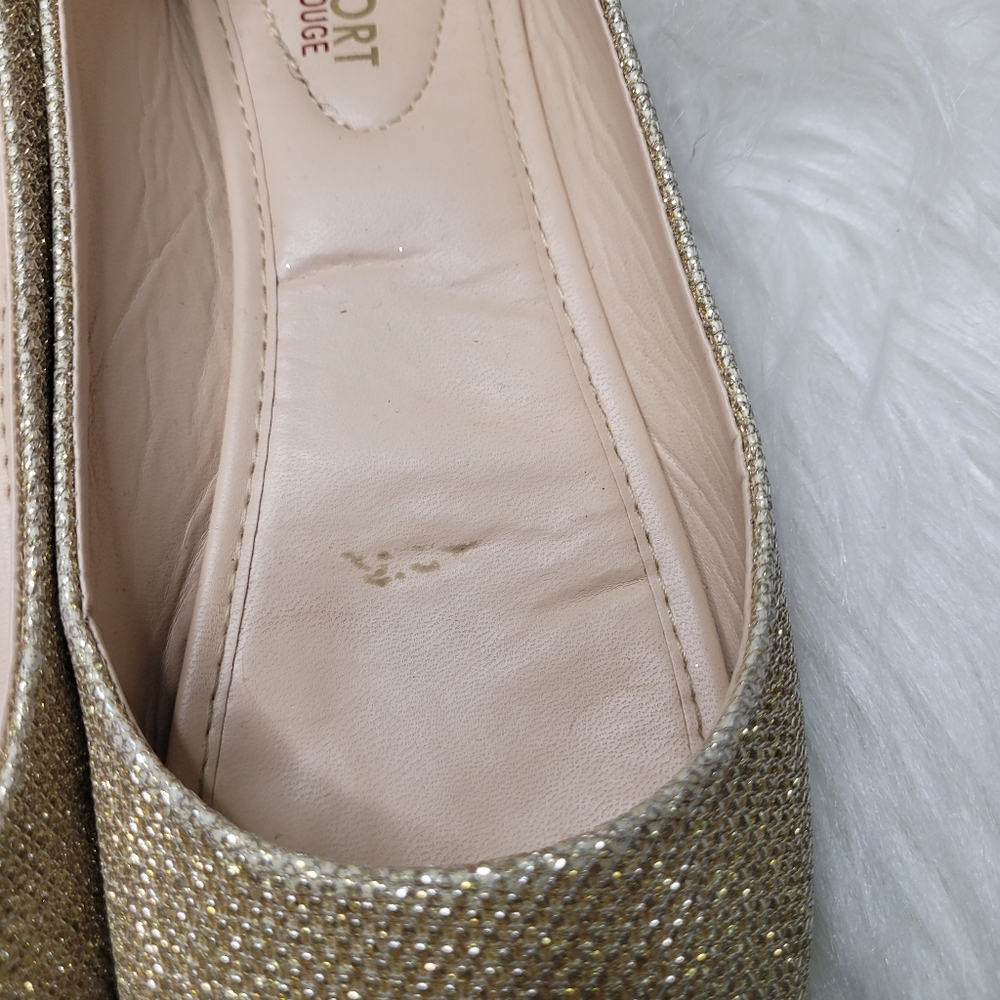 Comfort by Rouge Gold Glitter Flats - Picture 5 of 7